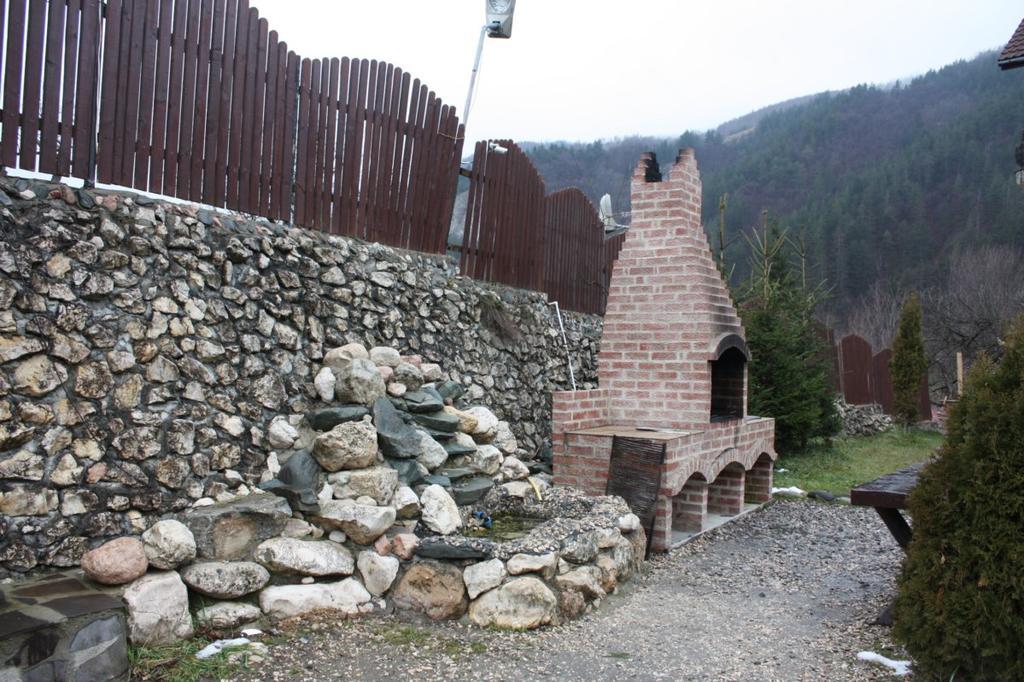 Complex La Valtoare Бран Экстерьер фото